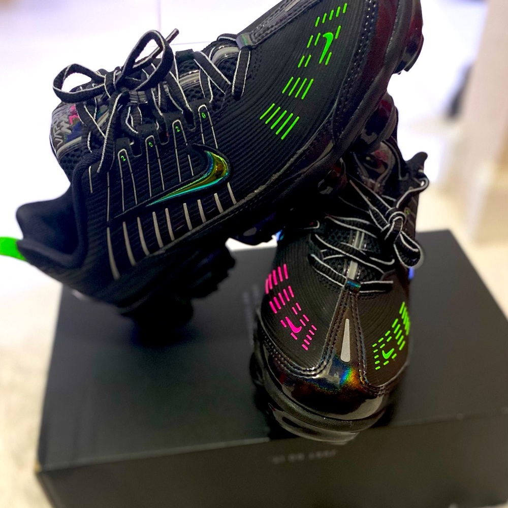 RARE Brand NEW Never worn Nike VaporMax360